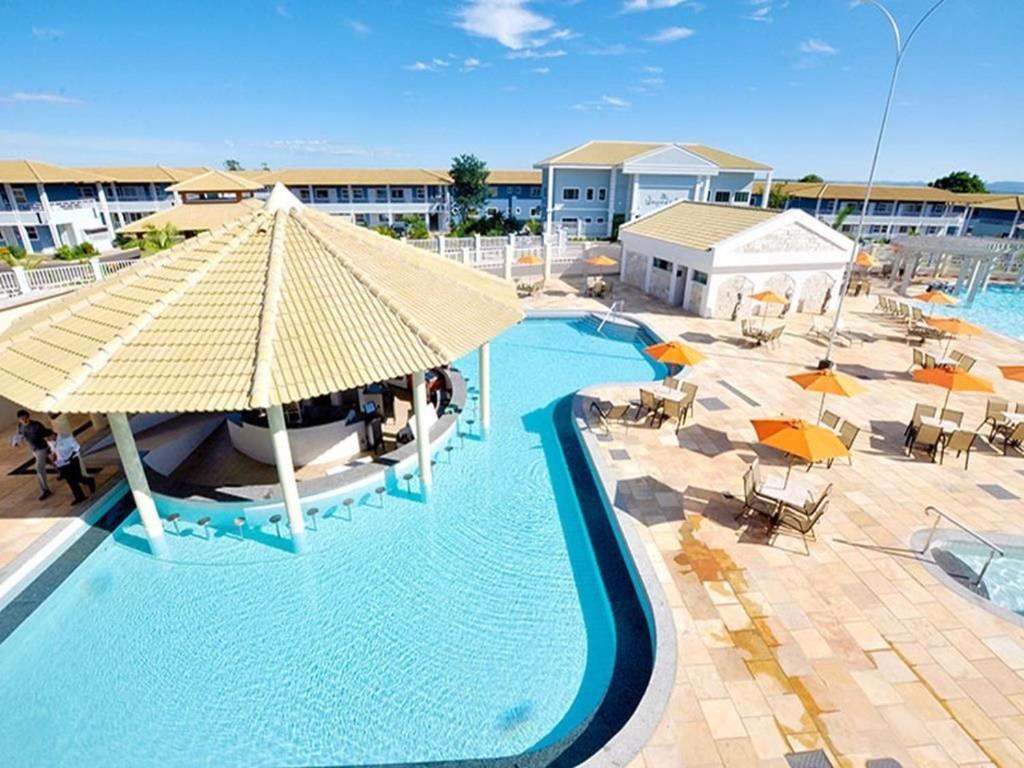 Condominio Lacqua Diroma * Caldas Novas